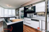 Pronájem, byty/3+kk, 82 m2, Labská louka 668/15, Třebeš, 50011 Hradec Králové, Hradec Králové [ID 73, cena 24900 CZK / objekt / měsíc, nabízí