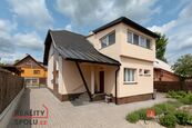 Prodej rodinného domu 6+1, 211 m2, Bruntál, I. Olbrachta 19, cena 6850000 CZK / objekt, nabízí