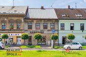 Prodej rodinného domu s komerčním prostorem v centru Třebechovic pod Orebem, cena 6980000 CZK / objekt, nabízí Realityspolu