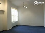 Pronájem kanceláře / ordinace (Hranice, 24+16 m2), cena 10000 CZK / objekt / měsíc, nabízí