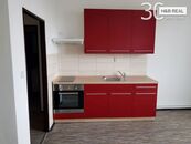Pronájem zděného rek. bytu 1+KK (Hranice, 30 m2), cena cena v RK, nabízí