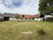 Krásná venkovská usedlost ve vesničce Podmokly, cena 5490000 CZK / objekt, nabízí