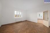 Prodej bytu 2+1, 126 m2, předzahrádka, 1.NP, Praha 10 Hostivař, cena 8782000 CZK / objekt, nabízí ARCHA realitní kancelář