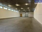Nájem skladové haly 517 m2, rampa, BEROUN (Exit dálnice D5), cena 130 CZK / m2 / měsíc, nabízí