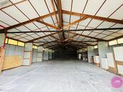 Pronájem skladovací haly o velikosti 220 m2 na ulici Na zákopě v Olomouci, cena 20000 CZK / objekt / měsíc, nabízí