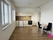 Pronájem novostavby bytu 1+kk, 30 m2 s klimatizací a vlastním parkováním na ulici Týnecká v Olomouci, cena 9000 CZK / objekt / měsíc, nabízí
