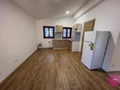 Pronájem studentského bytu 1+kk v centru Olomouce., cena 10500 CZK / objekt / měsíc, nabízí