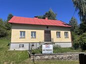 Prodej původního domu se stavebním pozemkem 4430 m2 v Kašperských Horách, cena 9100000 CZK / objekt, nabízí 