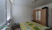Prodej bytu 3+1, Praha 15 - Horní Měcholupy, Livornská., cena 7800000 CZK / objekt, nabízí