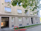 Pronájem bytu 3+1, 130 m2 - tř. Spojenců, Olomouc, cena 25000 CZK / objekt / měsíc, nabízí