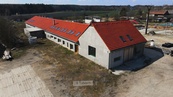 Prodej komerční stavby- sklad, showroom, kanceláře, byty, 834 m2 - Ševětín