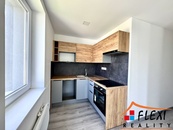Pronájem moderního bytu 2+kk s parkovacím stáním, 51m2, Slezská Ostrava, ul. Zárubecká, cena 12100 CZK / objekt / měsíc, nabízí