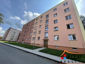 Pronájem zrekonstruovaného bytu 2+1, 55 m2, os. vl., ul. M.Horákové, Opava., cena 12000 CZK / objekt / měsíc, nabízí