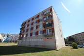 Pronájem prosluněného bytu 3+1, cena 12000 CZK / objekt / měsíc, nabízí