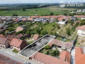 PRODEJ POZEMEKU 1010 m2 V SRDCI BLUČINY - VAŠE BUDOUCÍ DOMOVSKÁ ADRESA, cena cena v RK, nabízí Allrisk reality & finance s.r.o.