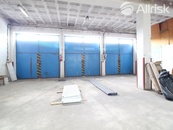 PRONÁJEM NETOPENÉHO SKLADU 33 m2 a 99 m2, cena 1800 CZK / m2 / rok, nabízí