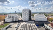 PRONÁJEM JEDNOTKY 1KK SE ZAHRADOU 69,4 m2 - PROPOJENÍ BYDLENÍ S PODNIKÁNÍM - ODPOČET DPH - NOVOSTAVBA BRNO - ALLRISK MERIDIEM, cena 19900 CZK / objekt / měsíc, nabízí