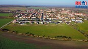Prodej pozemku pro výstavbu rodinného domu v obci Rožďalovice, výměra 900 m2., cena 3060090 CZK / objekt, nabízí
