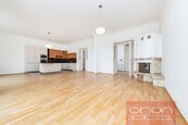 Pronájem bytu 4+kk: Praha 2 - Nové Město, Na Moráni, cena 65000 CZK / objekt / měsíc, nabízí