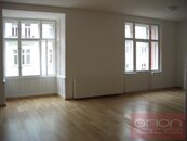 Pronájem luxusního bytu: Praha 2 - Vinohrady, Na Švihance, cena 68000 CZK / objekt / měsíc, nabízí