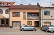 Prodej rodinného domu s garáží v Hustopečích u Brna, cena 8295000 CZK / objekt, nabízí 