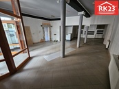 Pronájem, Obchodní prostor, Mariánské Lázně, ul. Hlavní třída, cena 20000 CZK / objekt / měsíc, nabízí