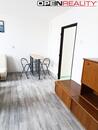 Pronájem bytu 1+1 po rekonstrukci v Třebíči, cena 15000 CZK / objekt / měsíc, nabízí