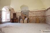 Prostějov, nám. Edmunda Husserla - nebytový prostor k pronájmu, cena 12000 CZK / objekt / měsíc, nabízí