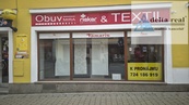 Pronájem prodejny v centru Šumperku, cena 22000 CZK / objekt / měsíc, nabízí