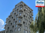 Pronájem bytu s lodžií a 2 terasami, 86 m2 + parkováním v centru Liberce - Residence Nábřeží, cena 24800 CZK / objekt / měsíc, nabízí RELIA s.r.o.