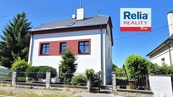 Zrekonstruovaný byt 3+1 v RD s parkovacím místem a zahradou, 71 m2 (celé patro) - Pardubice (Schulhoffova ul.), cena 17000 CZK / objekt / měsíc, nabízí