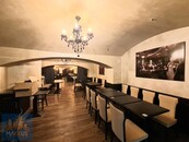 Pronájem restaurace (514 m2), Praha 5 - Smíchov, náměstí 14. října, cena 80000 CZK / objekt / měsíc, nabízí 