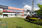 Pronájem obchodních prostor/showroomu (278,5 m2), SHOP PARK Čestlice, Průhonická ul., cena 18 EUR / m2 / měsíc, nabízí 