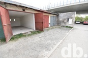 Pronájem garáže, 22 m2 - Karlovy Vary - Rybáře, cena 2900 CZK / objekt / měsíc, nabízí Dobrébydlení Trading