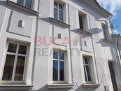 Pronájem bytu 3+1 ve Strakonicích ul. Komenského, cena 7000 CZK / objekt / měsíc, nabízí