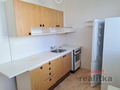 Prodej bytu 2+1, 60m2, Opava, ul. Jaselská, cena 2450000 CZK / objekt, nabízí 