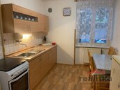 Pronájem pěkného bytu s vybavením 1+1 35 m2, Opava, ul. Polanova, cena 7500 CZK / objekt / měsíc, nabízí 