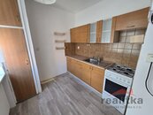Pronájem bytu 2+1, 54m2, Opava, ul. Ostrožná, cena 7000 CZK / objekt / měsíc, nabízí