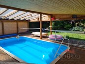 Pronájem velkého bytu 2+kk, 80m2 se zahradou, garáží a bazénem, Opava, ul. třída Spojenců, cena 18000 CZK / objekt / měsíc, nabízí