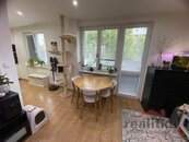 Prodej bytu 2+1 s lodžii, 51 m2, ul. Opavská, Ostrava-Poruba, cena 3800000 CZK / objekt, nabízí