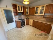 Prodej bytu 3+1 s lodžii, 69 m2, ul. Jesenická, Krnov, cena 3050000 CZK / objekt, nabízí