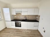 Podnájem byty 2+1, 44 m2, DV, ul. Jesenická, Břidličná, cena 11000 CZK / objekt / měsíc, nabízí