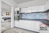 Pronájem zařízeného bytu 3+1 s lodžií, J. Matuška, Ostrava - Dubina, cena 13900 CZK / objekt / měsíc, nabízí