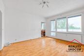 Pronájem bytu 3+1 s lodžií, ul. Středoškolská, Ostrava - Zábřeh, cena 12000 CZK / objekt / měsíc, nabízí