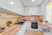 Prodej moderního bytu os. vl. 4+1, 72m2, Josefa Suka, Frýdek-Místek, cena 4690000 CZK / objekt, nabízí