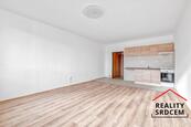Pronájem zrekonstruovaného bytu 1+kk, 32 m2, ul. Novodvorská, Frýdek-Místek , cena 9500 CZK / objekt / měsíc, nabízí