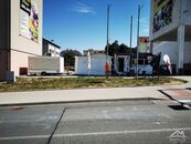 Pronájem pozemku se stánkem, cena 12500 CZK / objekt / měsíc, nabízí