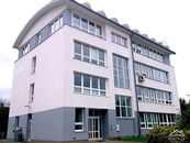 Pronájem kanceláří Jihlava se zasedací místností 380m2 Pávovská, cena cena v RK, nabízí