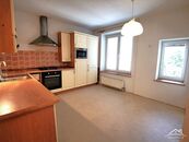 Pronájem 2+1 Bezručova Jihlava, cena 13000 CZK / objekt / měsíc, nabízí