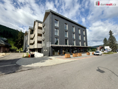 Pronájem, Prostory a objekty pro obchod a služby, Harrachov, cena 75000 CZK / objekt / měsíc, nabízí